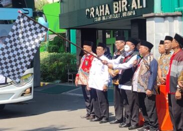 406 Jamaah Haji Sampang Dilepas Berangkat Dari Bandara Juanda